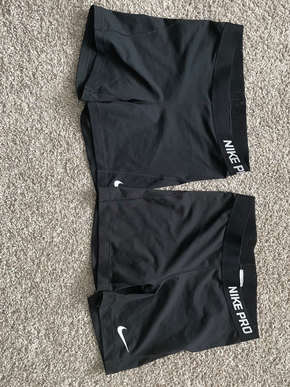 Bundle of 2 nike pro shorts medium